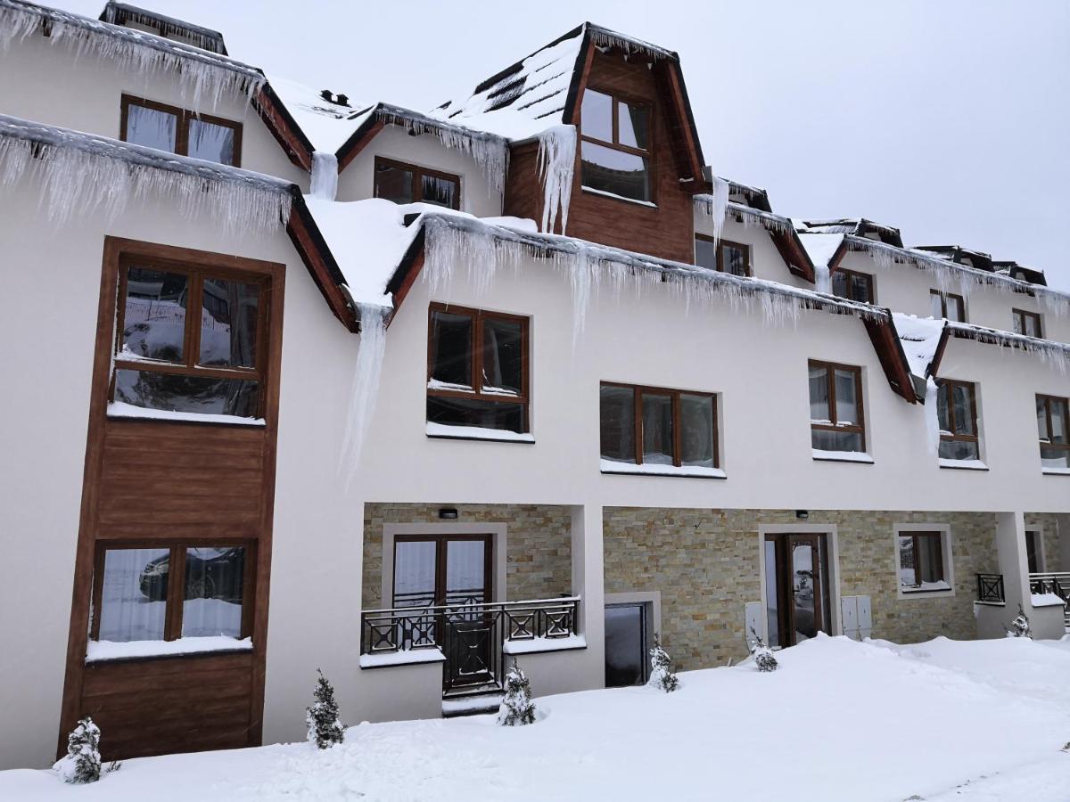 Sky Cabin Apartments Kopaonik Exteriör bild